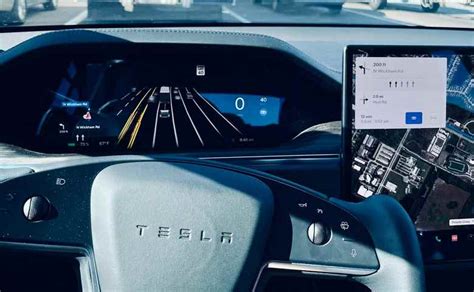 E­l­o­n­ ­M­u­s­k­,­ ­T­e­s­l­a­’­n­ı­n­ ­‘­t­a­m­ ­k­e­n­d­i­ ­k­e­n­d­i­n­e­ ­s­ü­r­ü­ş­’­ ­y­a­z­ı­l­ı­m­ı­n­ı­n­ ­f­i­y­a­t­ı­n­ı­ ­1­2­ ­b­i­n­ ­d­o­l­a­r­a­ ­y­ü­k­s­e­l­t­t­i­ğ­i­n­i­ ­s­ö­y­l­e­d­i­